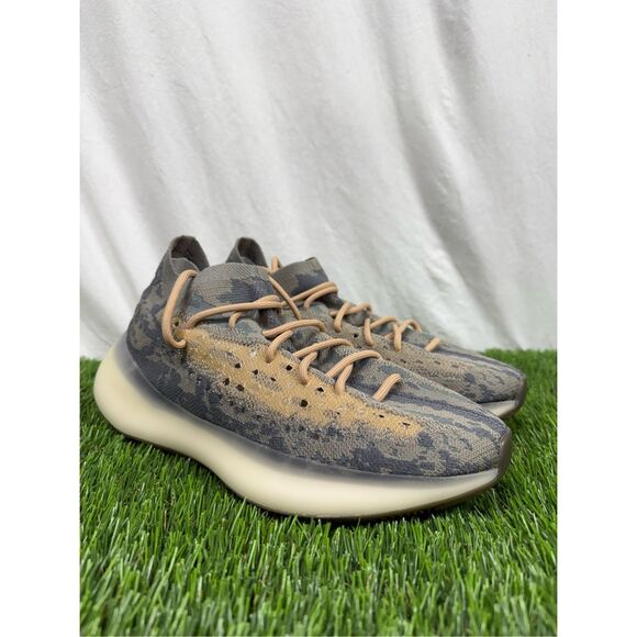 Size 10 - VNDS TRIED ON Adidas Yeezy Boost 380 Mist - Picture 8 of 14